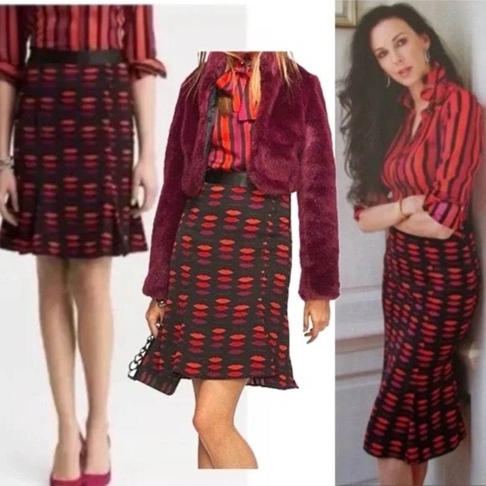 Banana Republic L'Wren Scott Lip Print Trumpet Wiggle Skirt